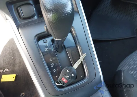 2018 Nissan Sentra S z USA, uszkodzony, nr VIN 3N1AB7AP1JY258847